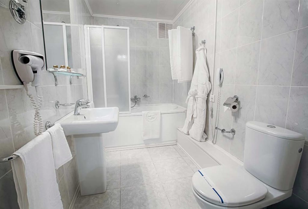 Affordable Bathroom Cleaning Services In Dubai