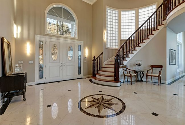 CLEANING FLOOR